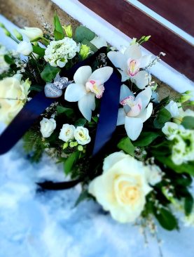 Aranjament Funerar Trandafiri, Cymbidium